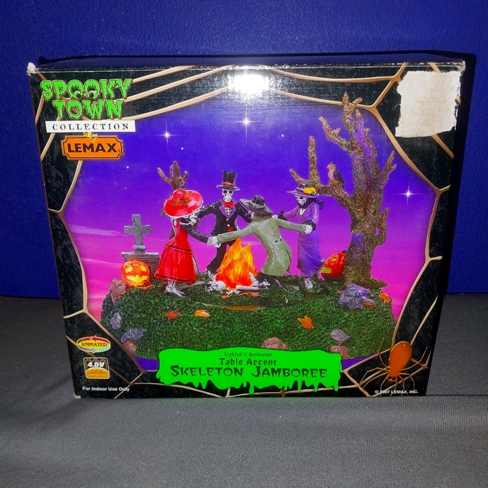 Lemax Spooky Town Skeleton Jamboree